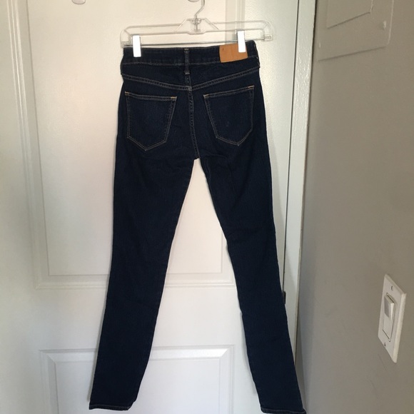 H&M Skinny Dark Wash Classic Jeans - Picture 4 of 4